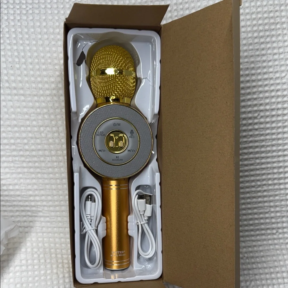 Gold Karaoke Microphone with Disco Light - WS-668 - Picture 5 of 5